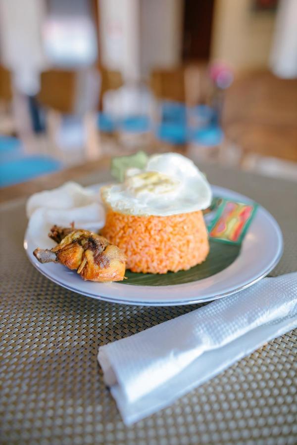 Biz Hotel City Center Ambon Eksteriør billede