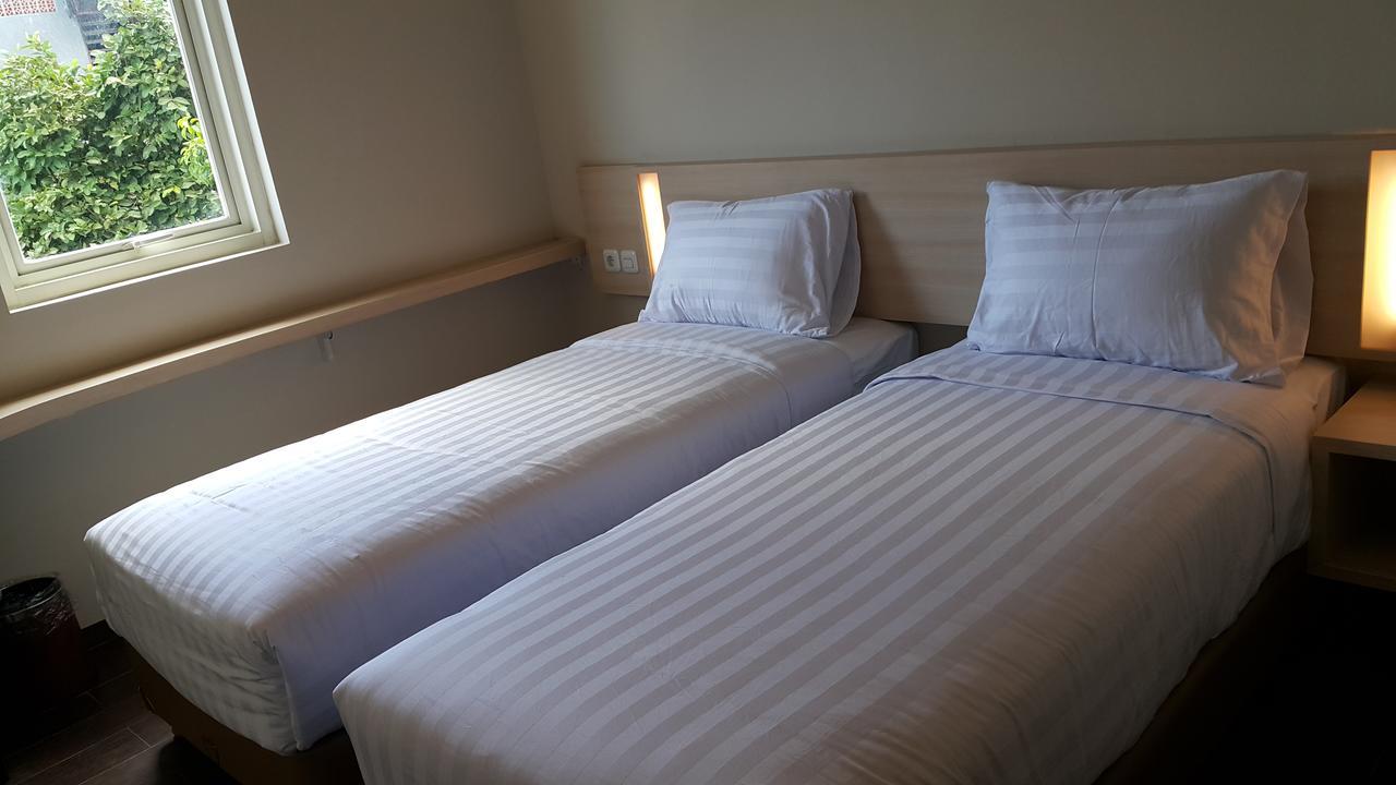Biz Hotel City Center Ambon Eksteriør billede
