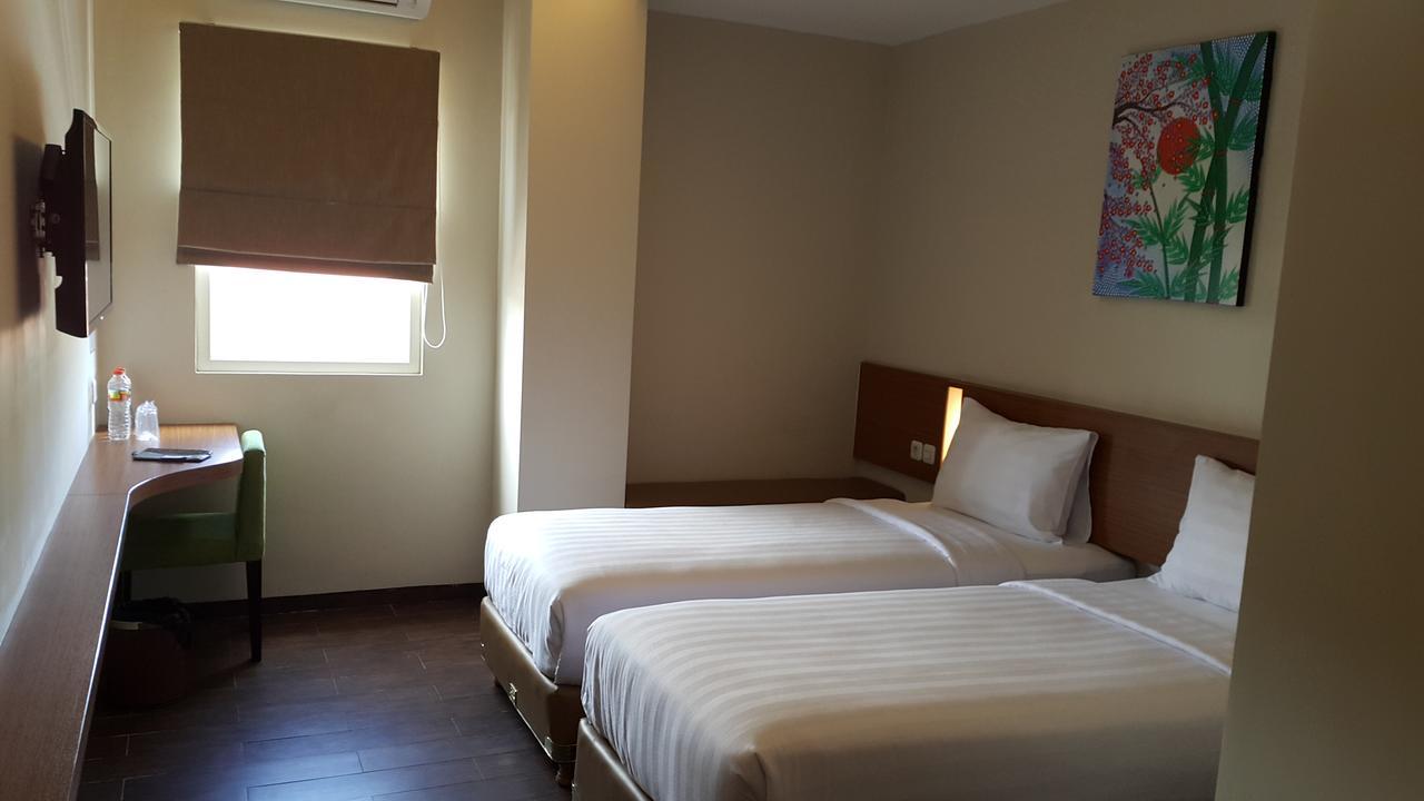 Biz Hotel City Center Ambon Eksteriør billede