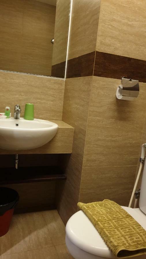 Biz Hotel City Center Ambon Eksteriør billede